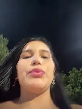 Snapshot of the_queen_of_street chatting on April 8, 2026, 2:44 am the queen of street online show from April 8, 2026, 2:44 am
