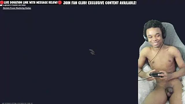 Snapshot of lovemirgaming chatting on March 5, 2025, 11:27 pm lovemirgaming online show from March 5, 2025, 11:27 pm