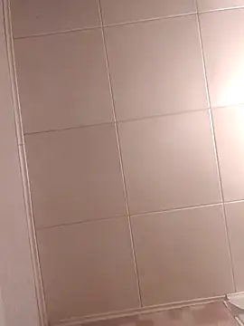 Lauren Amabel online show from January 7, 2025, 9:35 pm