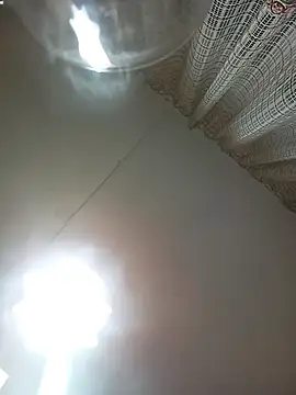 Lauren Amabel online show from April 9, 2026, 5:07 pm