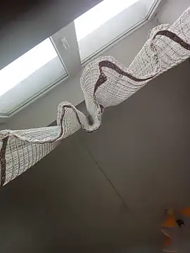 Lauren Amabel online show from April 10, 2026, 9:14 am