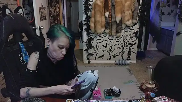 trashbrat online show from September 10, 2025, 2:00 am