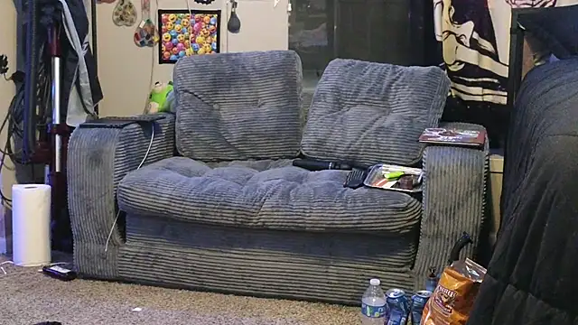 trashbrat online show from March 13, 2026, 2:51 am