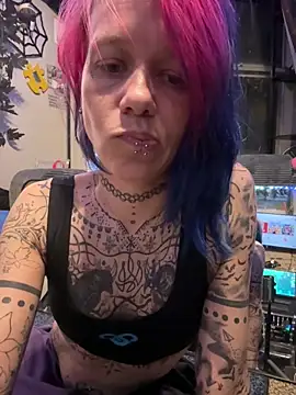Snapshot of trashbrat chatting on June 12, 2026, 4:00 am trashbrat online show from June 12, 2026, 4:00 am