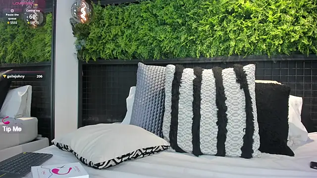 Blue Angell online show from March 6, 2025, 1:27 am