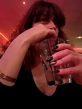 sweetinside  online show from December 13, 2025, 9:53 pm