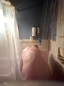 hesjustafriend online show from February 26, 2025, 8:26 am