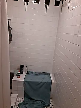 hesjustafriend online show from February 8, 2026, 9:02 am