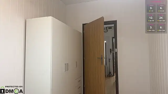 wannaseeyoursmile online show from March 18, 2025, 7:19 am