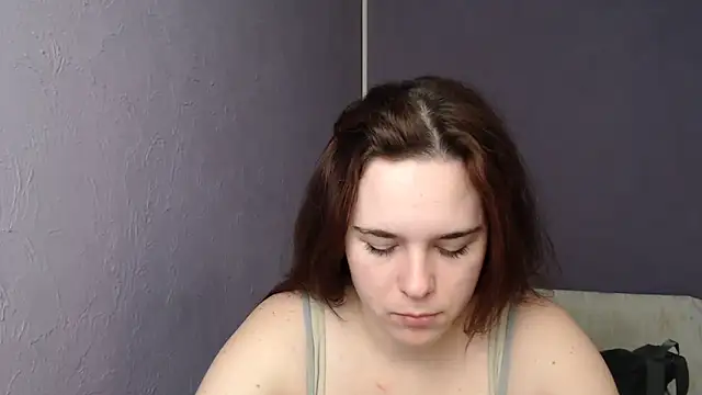 mini girly online show from February 27, 2025, 11:20 am