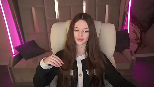 Marmeladkaaa online show from November 25, 2025, 2:17 pm