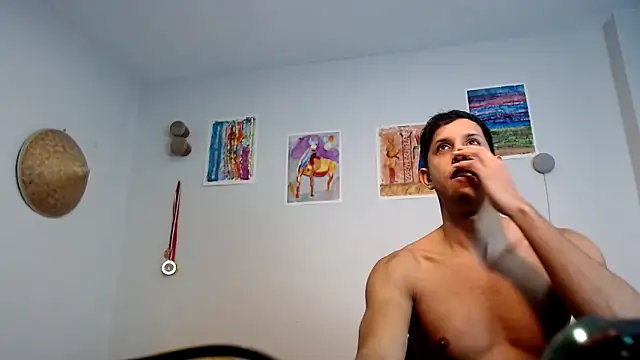 HOTLATINO2025 online show from October 7, 2025, 3:53 pm