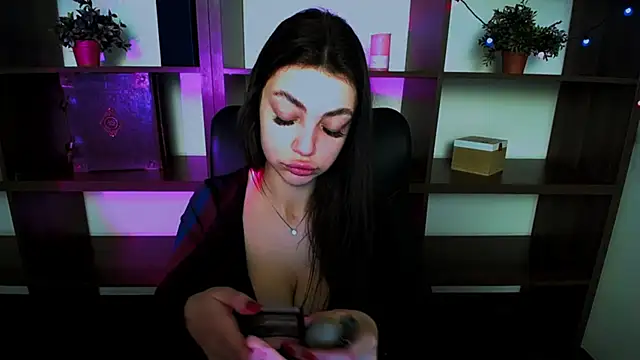 Lexi Jous online show from March 4, 2025, 10:24 am