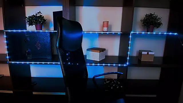 Lexi Jous online show from March 16, 2025, 4:34 pm