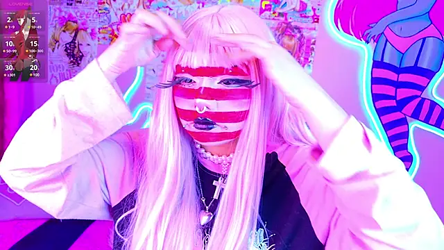 LaytonBox online show from March 11, 2025, 11:15 pm