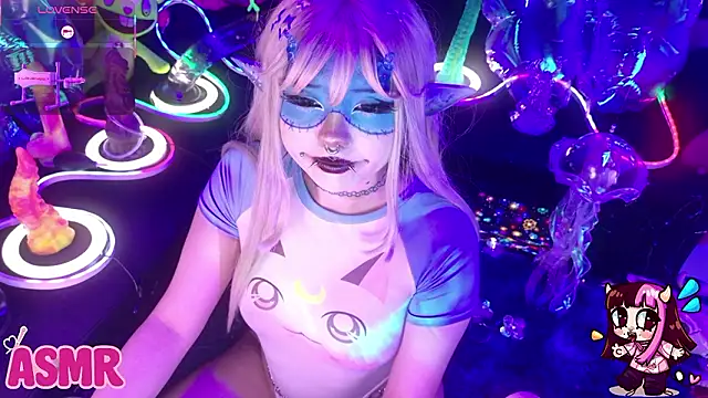 LaytonBox online show from February 22, 2026, 2:48 pm