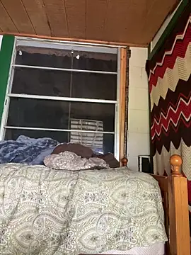 32XRedBeard online show from April 8, 2026, 9:37 pm