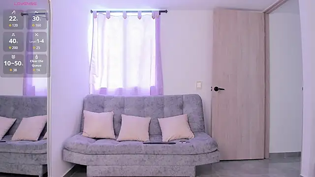 Jullya x online show from November 12, 2025, 2:39 pm