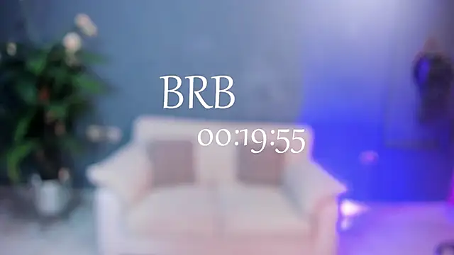 cristal antoni online show from March 17, 2025, 1:50 pm