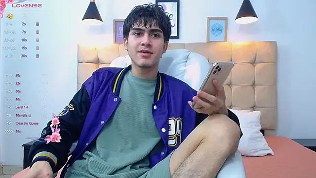 Tommy18   online show from February 9, 2025, 6:54 am