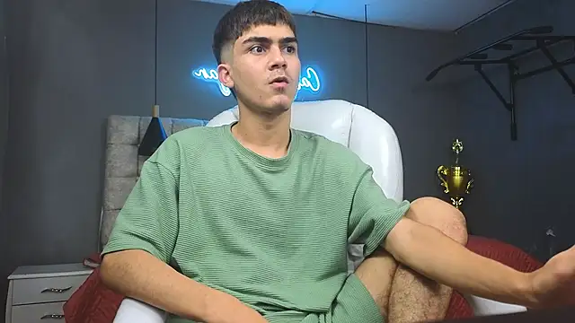 Tommy18   online show from February 11, 2025, 9:53 am