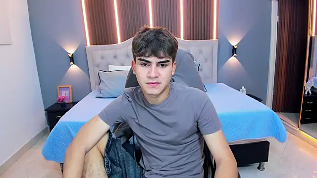 Tommy18   online show from February 26, 2026, 3:27 am