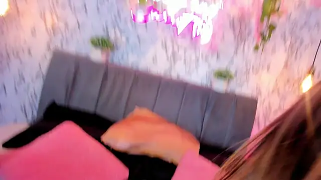 Bonny and carrot online show from February 18, 2026, 6:59 pm