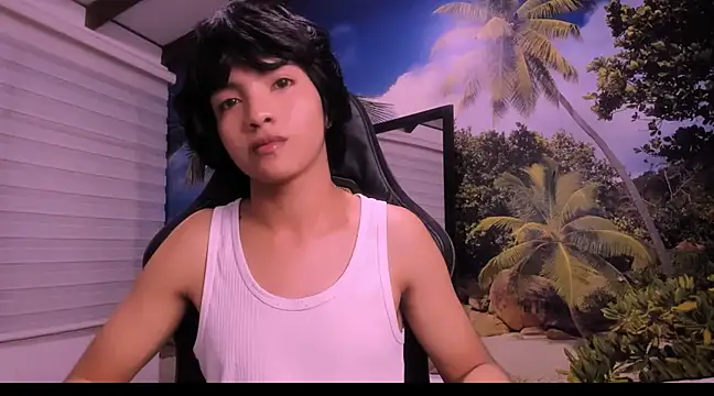 AllanYong18 online show from January 26, 2025, 4:30 am