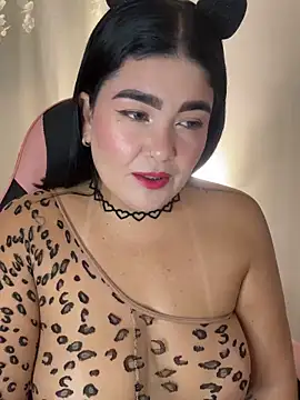 karla hotgirl online show from March 29, 2026, 2:11 am