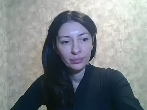 LissaBlossom online show from February 9, 2025, 8:33 am