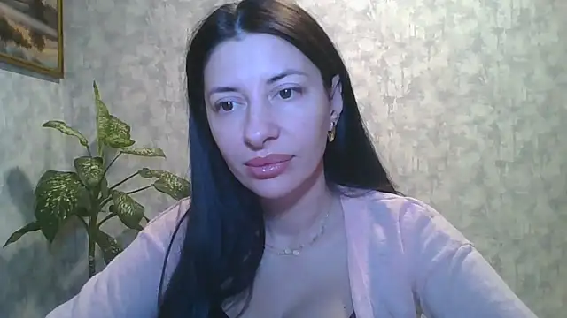LissaBlossom online show from January 13, 2026, 3:56 am