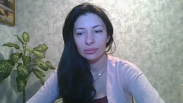 LissaBlossom online show from February 13, 2026, 4:19 am