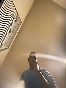 MrDaddyBbSnake online show from January 19, 2025, 11:00 pm