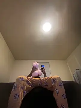 MrDaddyBbSnake online show from February 26, 2025, 2:37 am