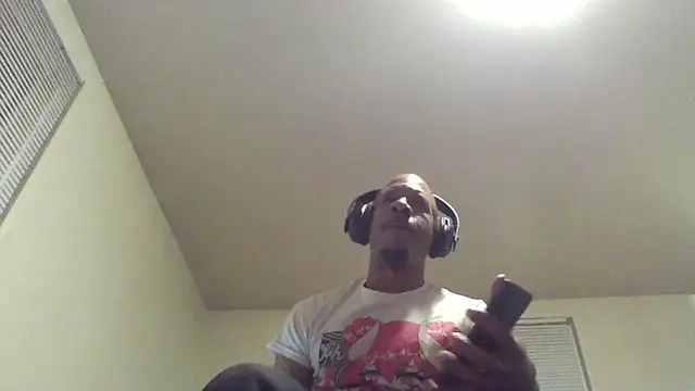 MrDaddyBbSnake online show from September 15, 2025, 3:28 am