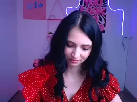 Snapshot of Amalia_amor chatting on November 25, 2025, 12:38 pm Amalia amor online show from November 25, 2025, 12:38 pm