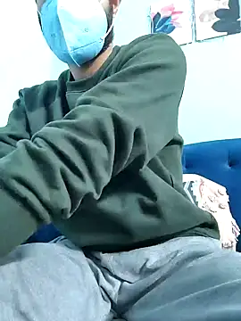 TOPMOON001 online show from February 6, 2025, 11:54 am