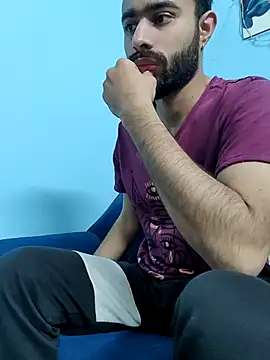 TOPMOON001 online show from March 13, 2025, 11:08 am