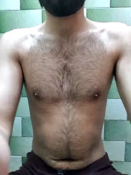 TOPMOON001 online show from March 19, 2025, 7:18 am