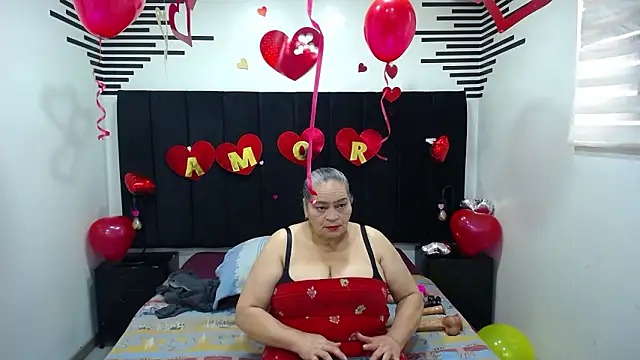 VickyBoobss online show from February 14, 2026, 1:19 pm