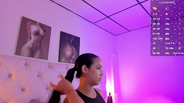 kathy bakerr online show from October 13, 2025, 1:33 pm