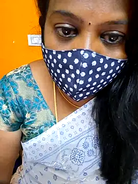 Snapshot of kanikasree chatting on February 7, 2025, 6:02 pm kanikasree online show from February 7, 2025, 6:02 pm