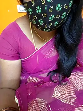 Snapshot of kanikasree chatting on February 11, 2025, 6:33 pm kanikasree online show from February 11, 2025, 6:33 pm