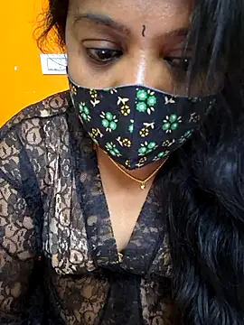 Snapshot of kanikasree chatting on February 17, 2025, 2:48 pm kanikasree online show from February 17, 2025, 2:48 pm