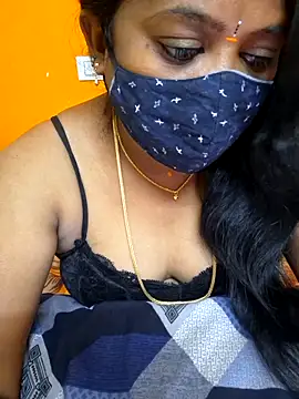 Snapshot of kanikasree chatting on February 18, 2025, 2:16 pm kanikasree online show from February 18, 2025, 2:16 pm