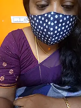 Snapshot of kanikasree chatting on February 26, 2025, 5:39 pm kanikasree online show from February 26, 2025, 5:39 pm