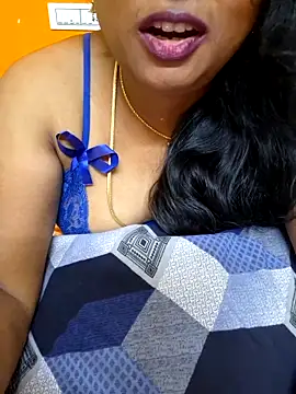 Snapshot of kanikasree chatting on March 1, 2025, 9:15 pm kanikasree online show from March 1, 2025, 9:15 pm