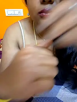 Snapshot of kanikasree chatting on March 16, 2025, 6:12 pm kanikasree online show from March 16, 2025, 6:12 pm