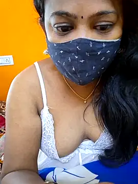 Snapshot of kanikasree chatting on September 17, 2025, 8:27 am kanikasree online show from September 17, 2025, 8:27 am