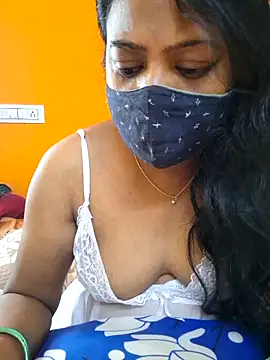 Snapshot of kanikasree chatting on September 24, 2025, 4:05 am kanikasree online show from September 24, 2025, 4:05 am